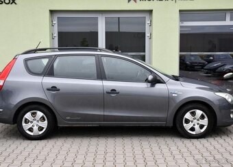 Hyundai i30 CW 1.4i 2xKOLA 77 kw - 12