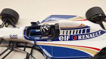 1:18 WILLIAMS FW17 - 12