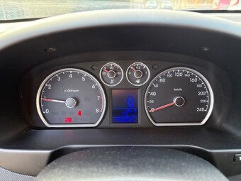 Hyundai i30 CW 1.4i MPI CVVT Comfort - 12