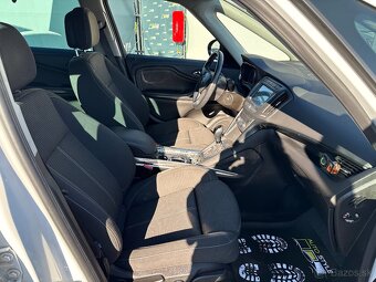 Opel Zafira 1.4 TURBO – 7 miest, SR, 63 000 km - 12