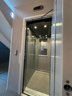 1,5-IZBOVÝ  BYT, 42 m2, Košice - Západ - HRONSKÁ 3.posch. - 12