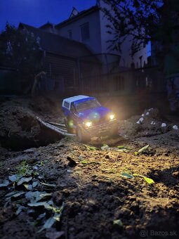 PREDÁM RC CRAWLER - 12