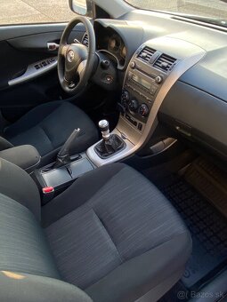 Toyota Corolla 1.6 VVT-I Sol, benzín - 12