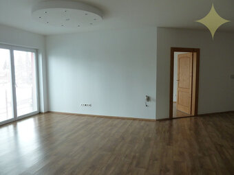 Na predaj polyfunkčný objekt, 570 m2, Prievidza, Olympioniko - 12
