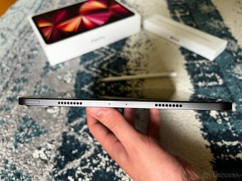 Apple iPad Pro 11" M1 128 GB + Apple Pencil + obaly - 12