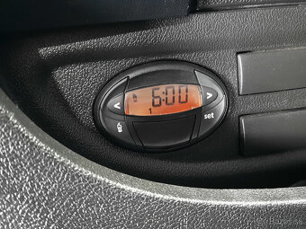 Peugeot Boxer 2,2 HDi - L2H2 - 9 Miestny - 12