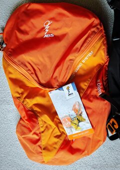 lavinovy batoh ABS VARIO 32 + VARIO 8, karbonova kartusa - 12