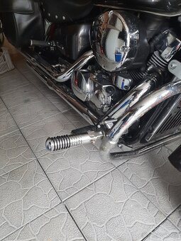Honda Shadow VT 750 - 12