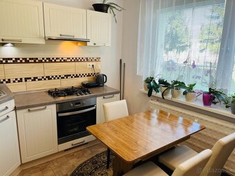 3 izbový byt s balkónom - 12