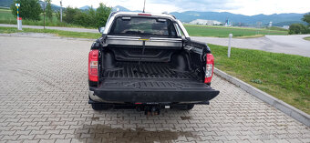 Predám Nissan Navara - 12