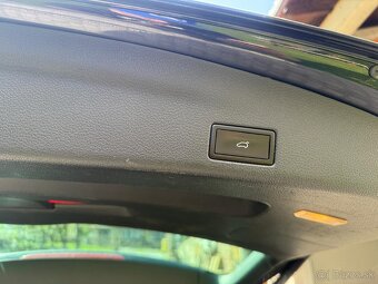 Predám Volkswagen Sharan 2.0 TDI BMT Highline 4MOTION - 12