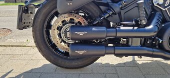 Indian Scout bobber - 12