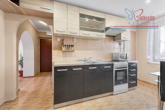 NA PREDAJ - tichý domov s kúskom prírody - byt so záhradkou - 12