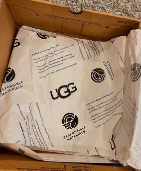 UGG lowmel sand 38 - 12