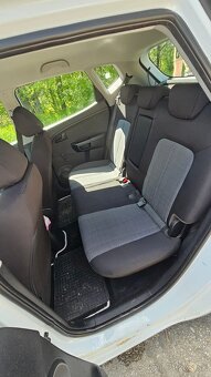 Kia Venga 1.4Benzin 2013 - 12