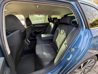 Škoda Octavia Combi 2.0TDI Style AT 2020 - 12