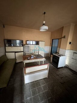 Rodinný dom na predaj v obci Plášťovce (okres Levice) - 12