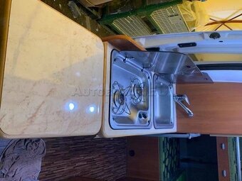Renault Master 2,5 dci Autokaravan - 12