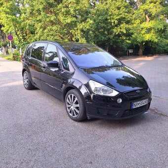 Ford S-max 2.0 TDCi 103 kW - 12