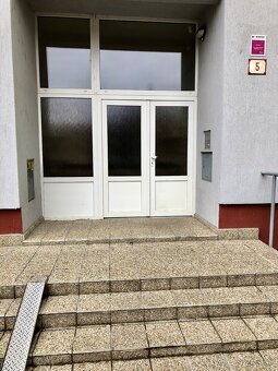 ‼️Pekná-kompletne zariadená garsonka v NZ‼️ - 12