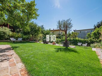 PRIESTRANNÝ rodinný dom v TOP lokalite NITRA - ZOBOR - 12