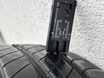 235/45 R18 Michelin - 12