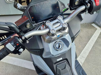 SYM ADX 300 ABS TCS (R3) - 12