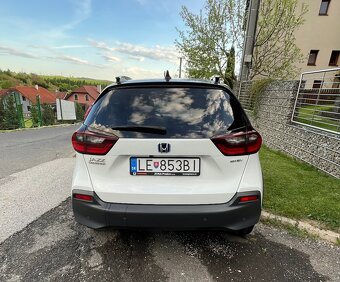 Honda  Jazz Crosstar e-HEV - 12