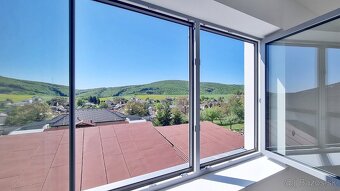 Novostavba 5-izbového rodinného domu, 156 m², Hýľov - 12