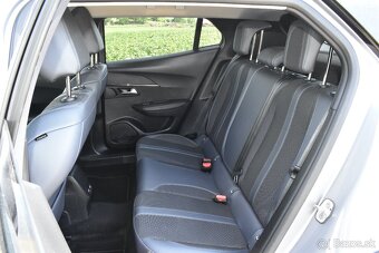 Peugeot 2008 1.2 Pure Tech Odpočet DPH 10.000 EUR - 12