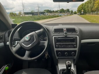 ŠKODA OCTAVIA COMBI 1.6 Tdi r.v 2010 - 12