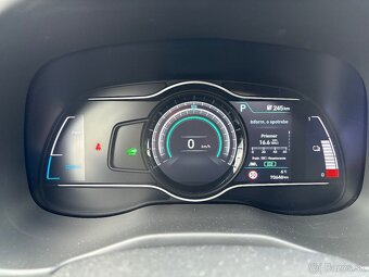 Hyundai Kona electric - 12