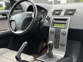 VOLVO V50 2.0D diesel 100kw kombi - 12