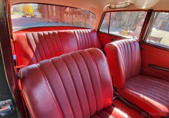 Mercedes-Benz E W110 200D - 12