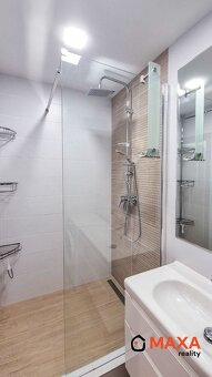 TROJIZBOVÝ BYT SÍDLISKO ŽABNÍK PRIEVIDZA - 12