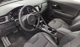 KIA Niro 1.6 Gdi EcoHybrid - 12