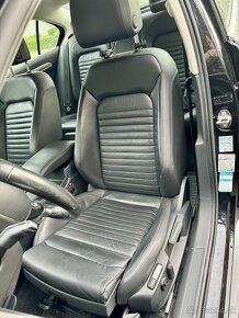 VW Passat B8 2.0 TDi DSG Highline, automat - 12