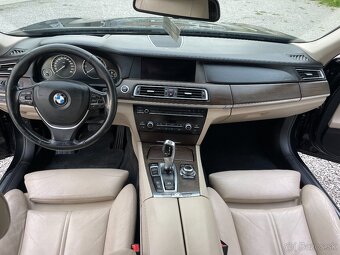 BMW 740XD F01 - 12