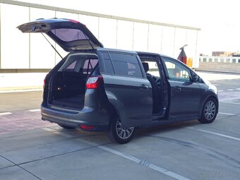 Ford Grand C-Max 7 miest 1.5 dci - 12
