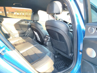 KIA Stinger Hatchback 272kw Automat - 12