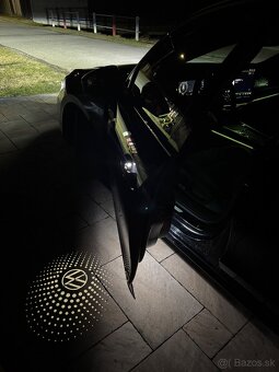 Volkswagen Passat Variant 2.0 TDI R-Line DSG - 12