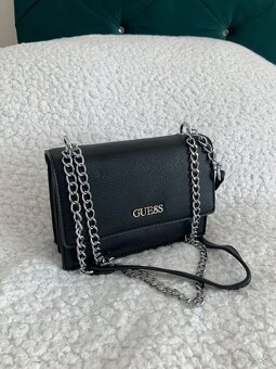 Kabelka_GUESS - 12