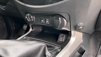 NISSAN NAVARA 2.3DCI - PREDAJ AJ NA SPLÁTKY - 12