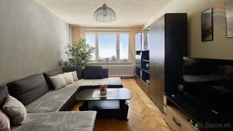 Na predaj priestranný 3-izbový byt 82 m2- blízko centra mest - 12