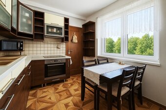 4i. byt na sídlisku Brezovec - 12