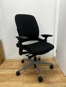 Kancelárska stolička Steelcase Leap V2 Grey - 12