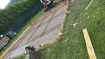 Stavba altanky,terasy - 12