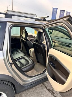 ZLAVA do konca týždňa Volvo xc70 D5 awd - 12
