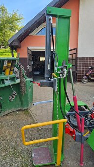 Hydraulická štiepačka - 12