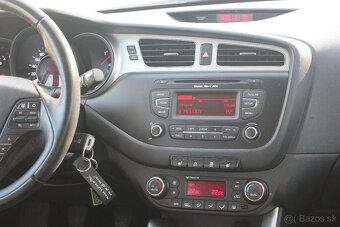KIA CEED 1.4 CRDi - 12